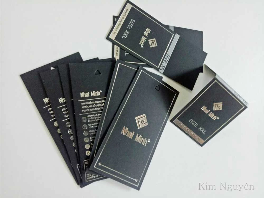 Thẻ treo quần áo mẫu 11